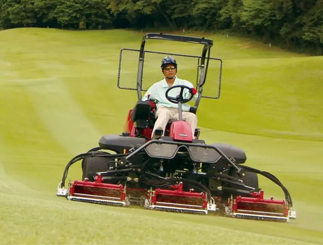 Baroness LM551B fairway mower